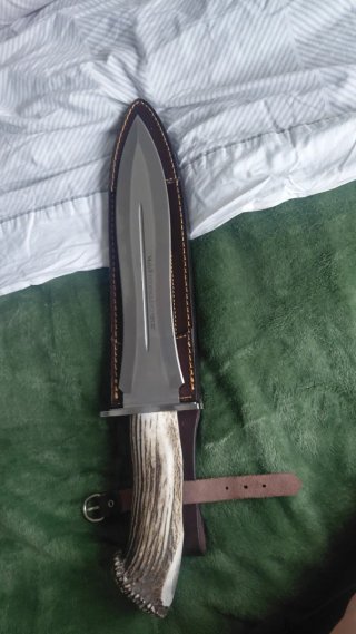 Cuchillo Muela Remate de Jabalís