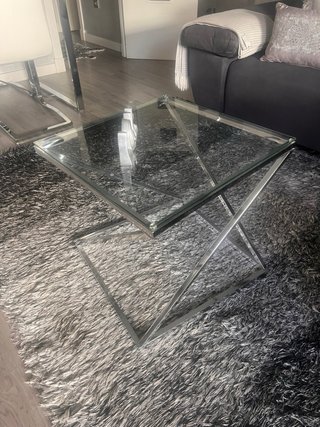 Mesa de centro cristal y metal