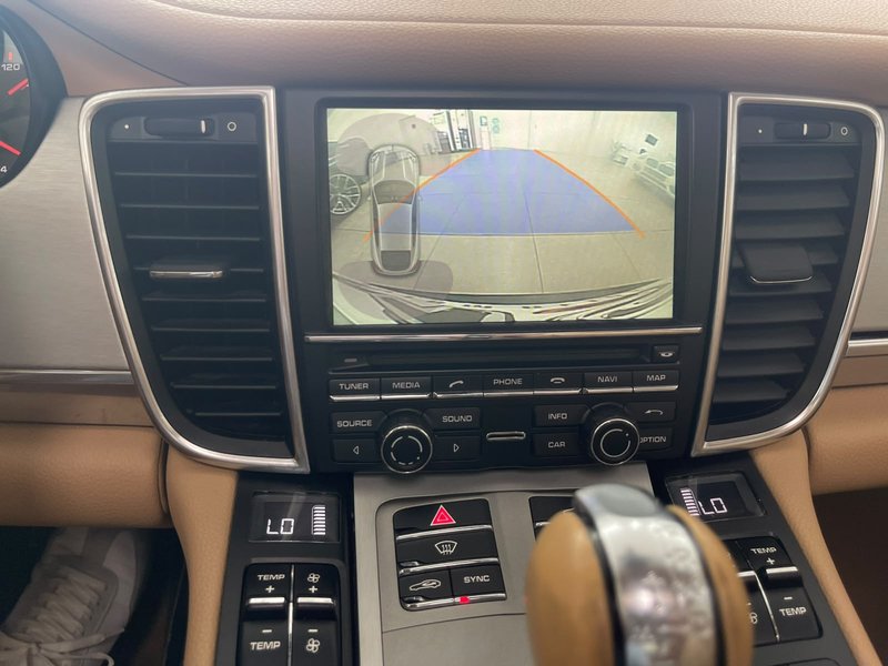Porsche Panamera 2014, foto 16