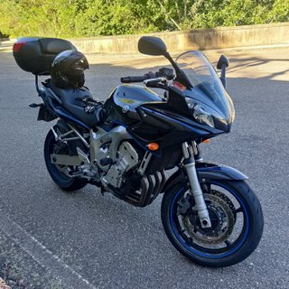 Yamaha FZS 600  ABS.