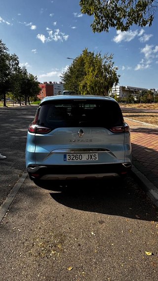 Renault Espace 2017 initiale paris