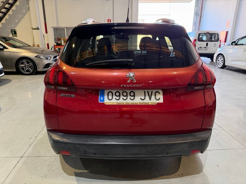 Peugeot 2008 2017, foto 5