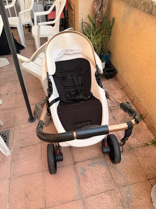 Carrito de bebé Agapi, buen estado