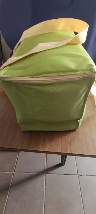 Nevera grande verde