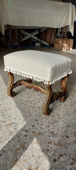 Banqueta Luis XV 50x35x45 cm