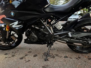 BMW G310 R 2022