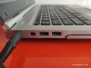 HP EliteBook 8470p i5 8GB RAM 160GB SSD 2 BATERIAS