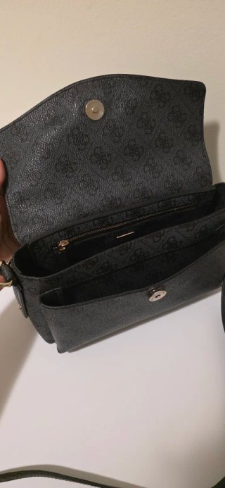 Bolso Guess Negro Est. 1981
