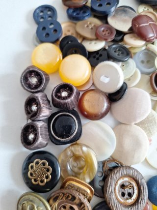 Lote de botones antiguos