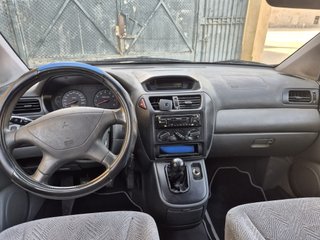 Mitsubishi Space Wagon 1999