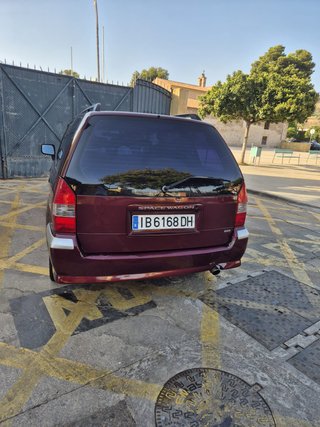 Mitsubishi Space Wagon 1999