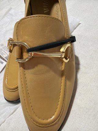 Mocassini Zara pelle gialla donna