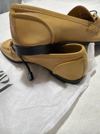 Mocassini Zara pelle gialla donna