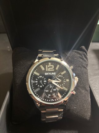 Reloj SKYLINE Negro y Plateado
