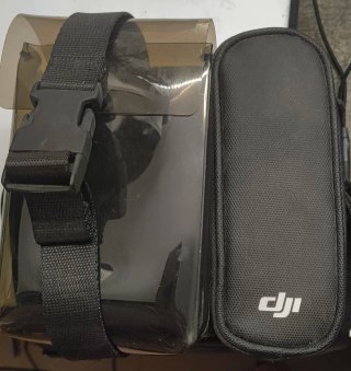 Dron DJI Mini 3 + bandolera + batería extra