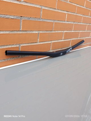 35x780mm RACEFACE Chester Rise 20mm.Manillar NUEVO