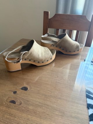 Sandalias Corina Beige