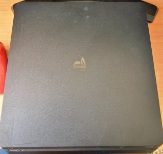 PS4 Slim 1TB + Mando PS4 Original