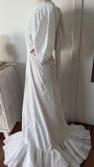 Vestido La Parrala blanco bordado