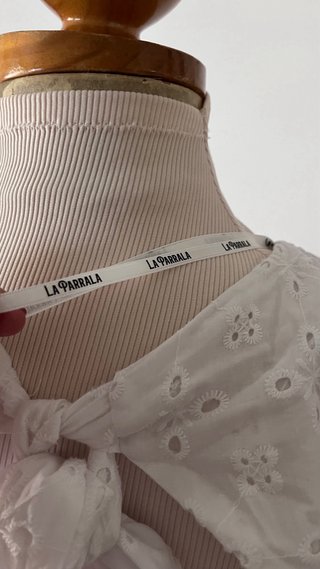 Vestido La Parrala blanco bordado