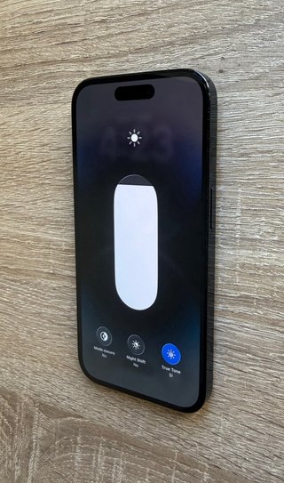 iPhone 14 Pro 100%