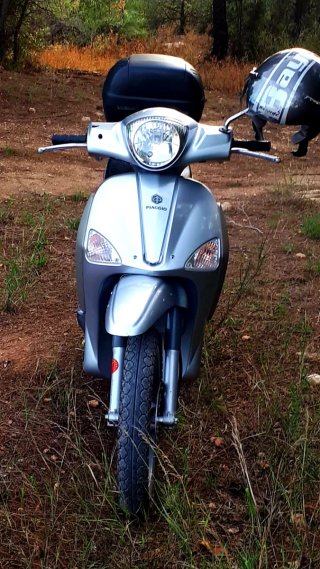 Piaggio Liberty 49cc 4T Moto Plata