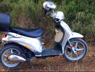 Piaggio Liberty 49cc 4T Moto Plata