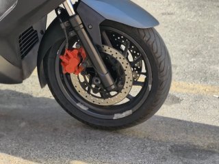 Yamaha X-MAX 400 Cambio por Quad o moto circuito