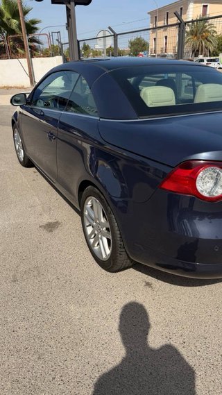 Volkswagen Eos 2009
