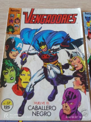 4 comics antiguos de los vengadores