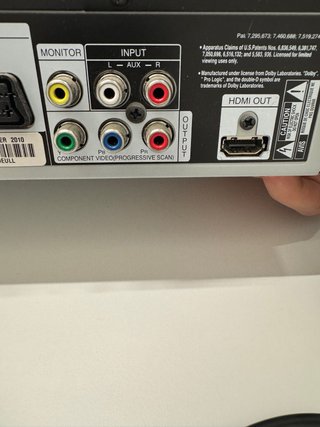 Home Cinema 5.1 LG HT305SU con HDMI, DVD y USB