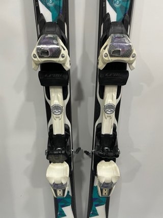 Sci Völkl Essenza Viola 155