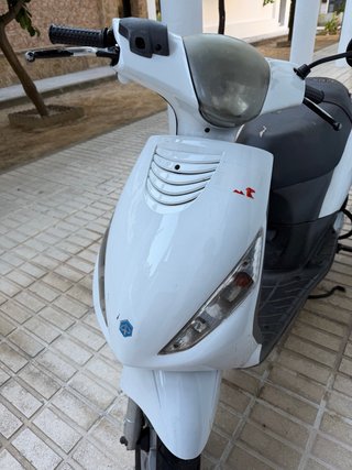 Piaggio Zip Scooter 4 tiempo