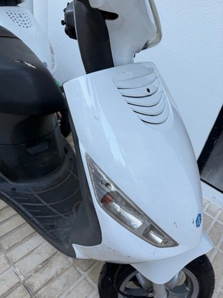 Piaggio Zip Scooter 4 tiempo