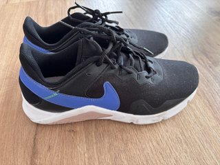 Zapatillas Nike Negras y Azules