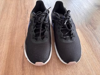 Zapatillas Nike Negras y Azules