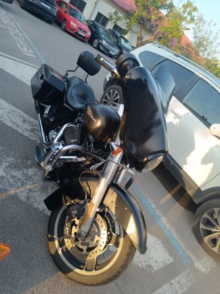 Harley Davidson Street Glide spécial 2012