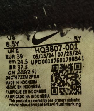 Nike Air Force 1 num 39 in buone condizioni a € 25