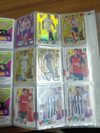 Álbum Adrenalyn 2019-20 con 270 cartas
