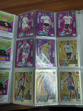 Álbum Adrenalyn 2019-20 con 270 cartas