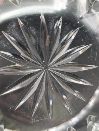 Centro de mesa de cristal tallado