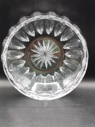Centro de mesa de cristal tallado