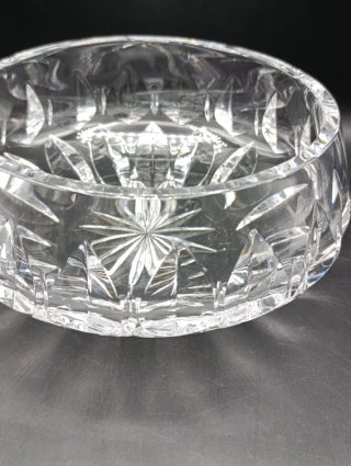 Centro de mesa de cristal tallado
