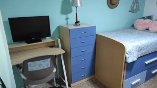 Se alquila habitación en piso compartido Almería