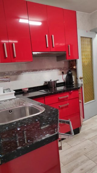 Se alquila habitación en piso compartido Almería