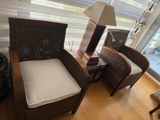2 sillones mimbre y madera para interior, exterior