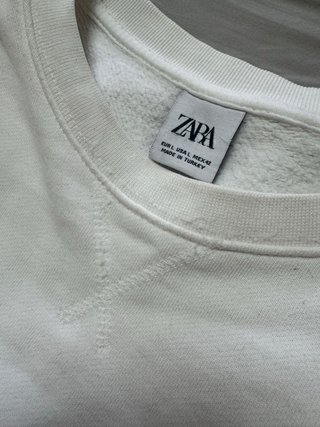 Sudadera básica Zara blanca