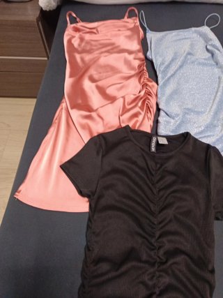 Lote 3 Vestidos Talla XS los tres 10 euros