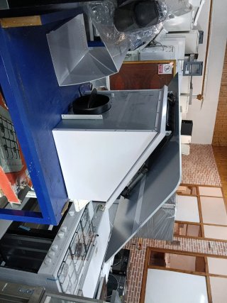 Campana extractora blanca