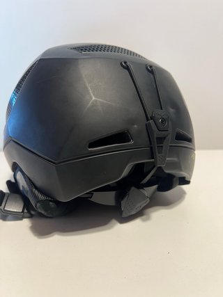 Casco de nieve Salewa ligero y cómodo